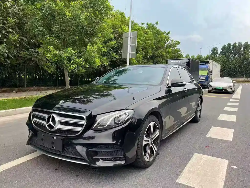 Mercedes-Benz E-Class 2020