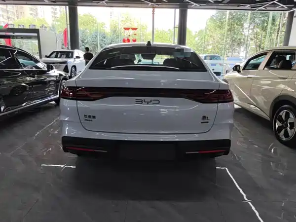 BYD Qin L 2025