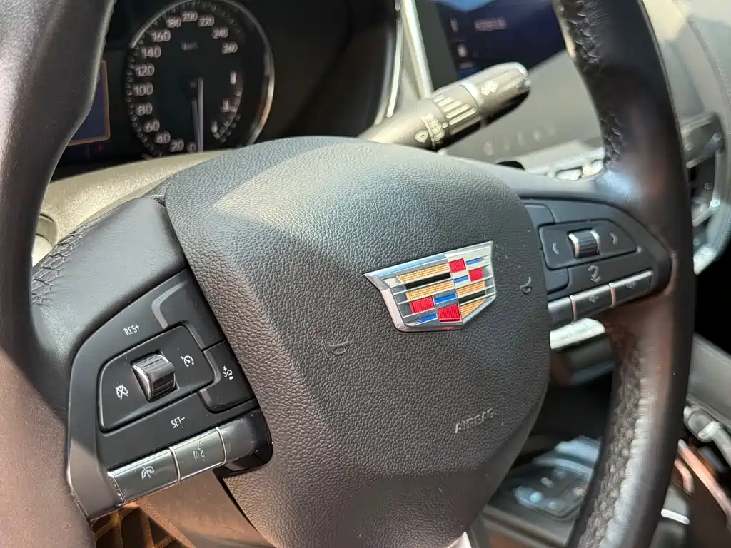 Cadillac CT5 2020 — фото 24