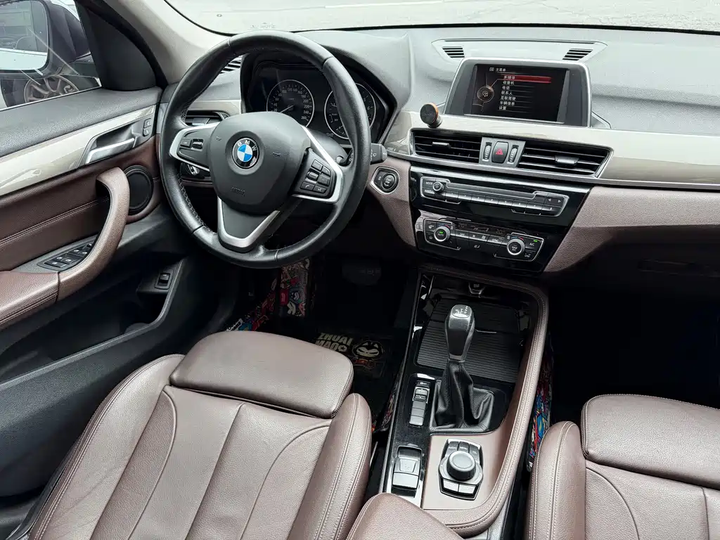 BMW X1 2017 — фото 10