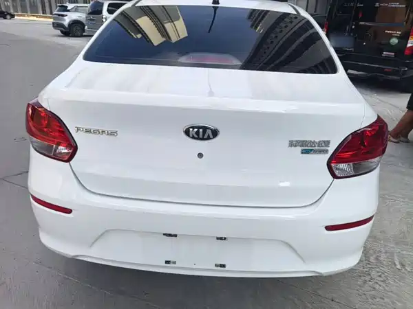 Kia Pegas 2020