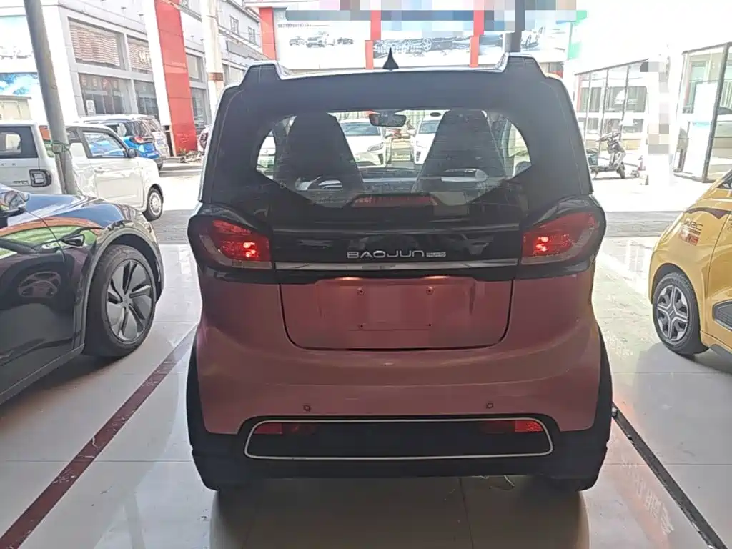 Baojun E100 2019