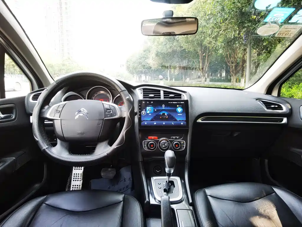 Citroën C4L 2014 — фото 16