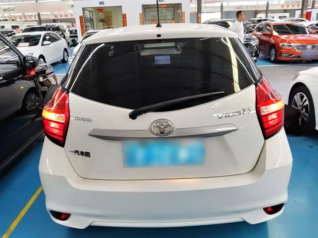 Toyota Vios FS 2020 — фото 6