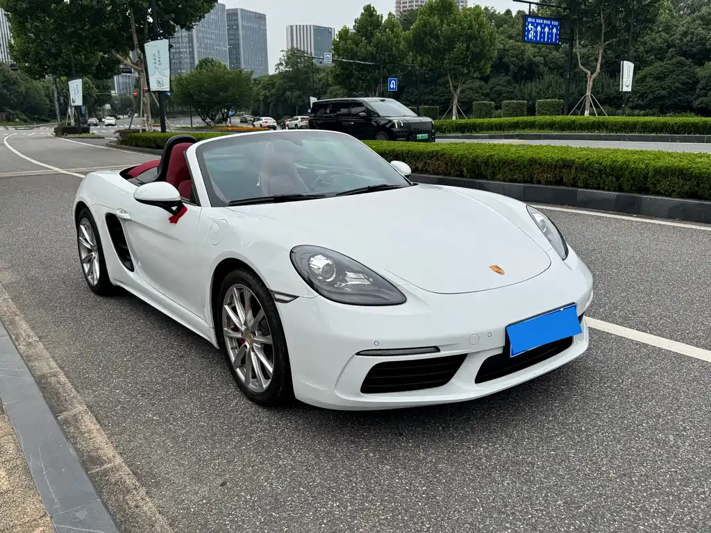 Porsche 718 2022