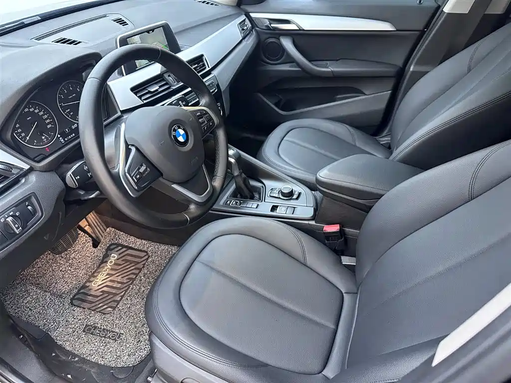 BMW X1 2018 — фото 8