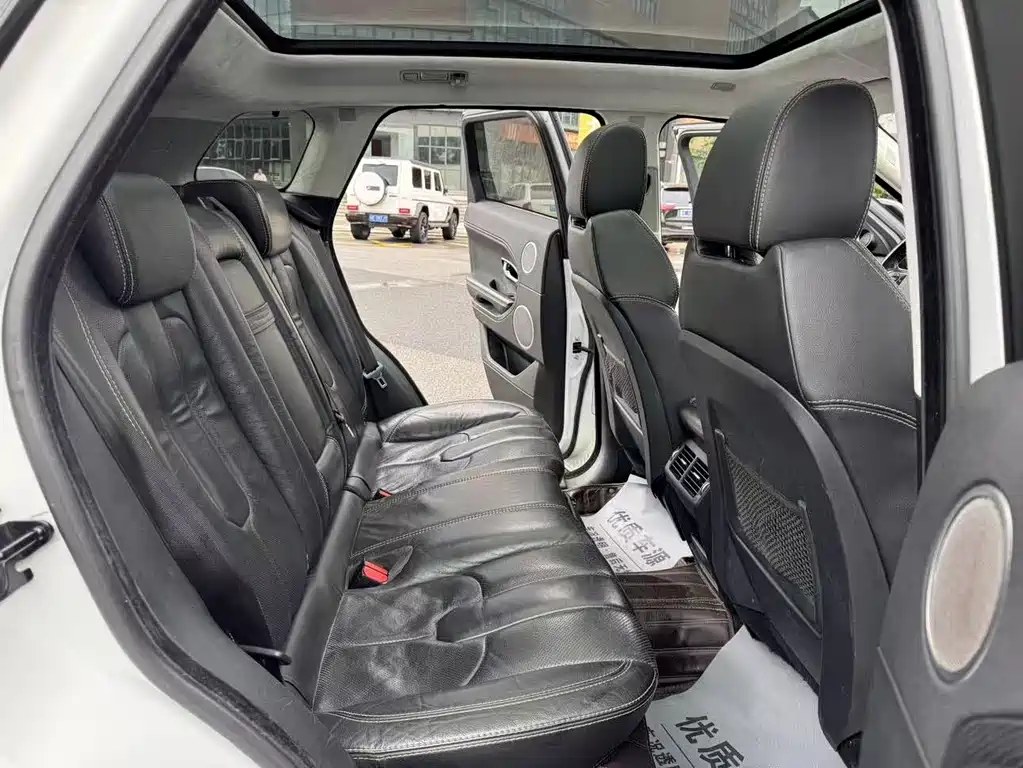 Land Rover Range Rover Evoque 2013 — фото 10