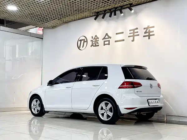 Volkswagen Golf 2015