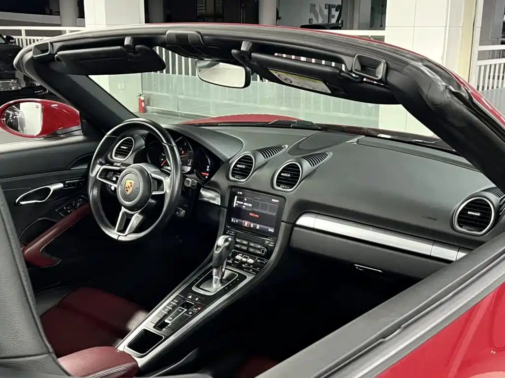 Porsche 718 2017 — фото 8