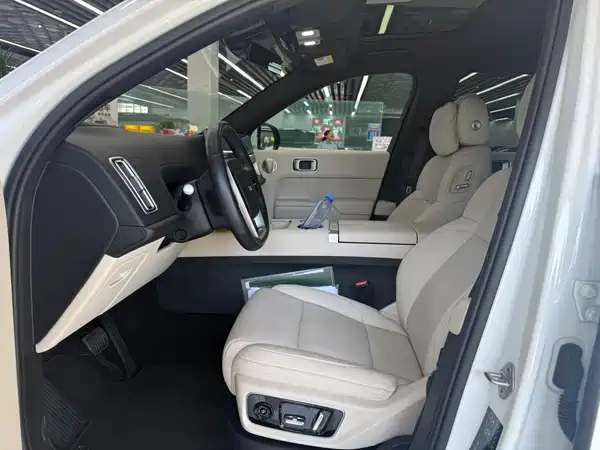 Li Auto L7 2023