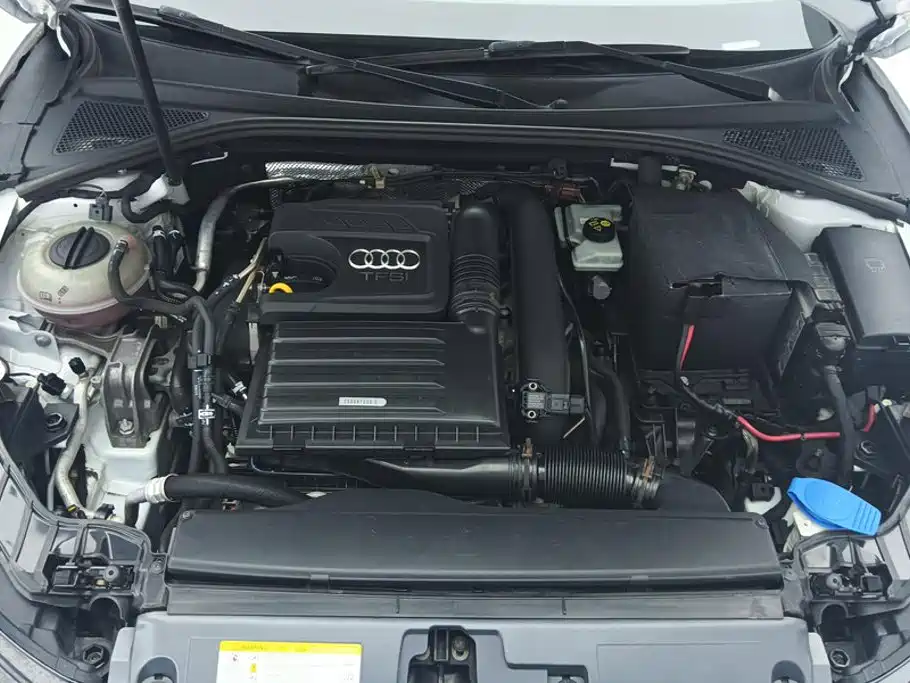 Audi A3 2015 — фото 10