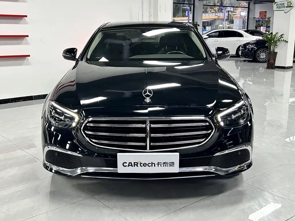 Mercedes-Benz E-Class 2023