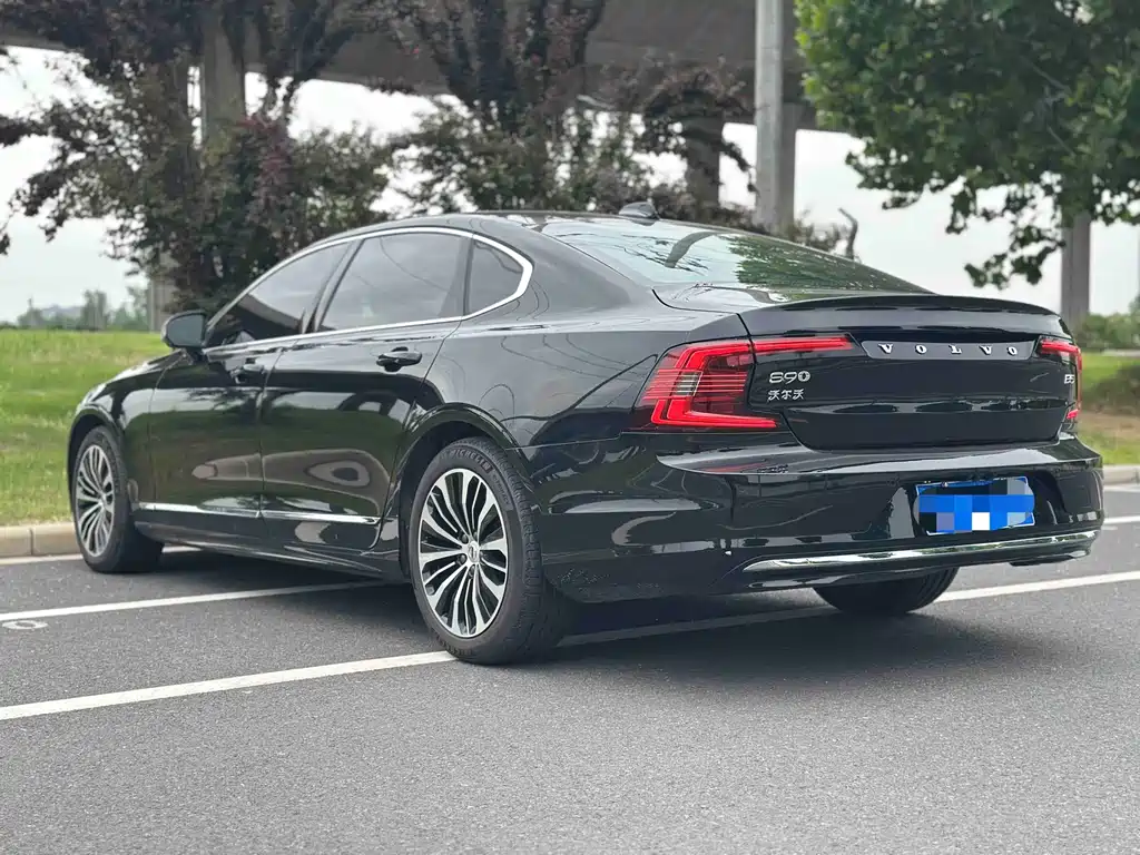 Volvo S90 2024 — фото 9