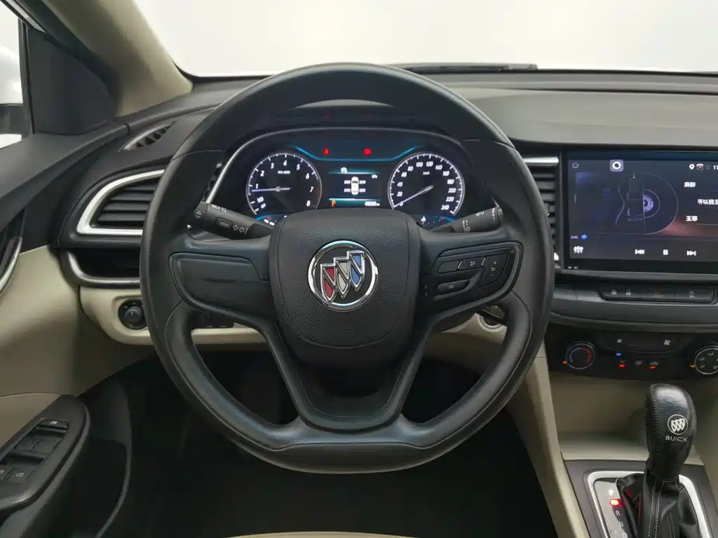 Buick Excelle GT 2017 — фото 11