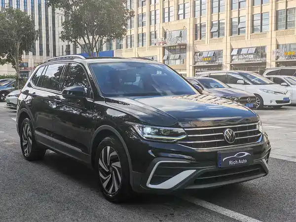 Volkswagen Tiguan L 2021