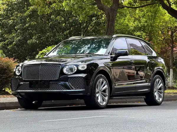 Bentley Bentayga 2023