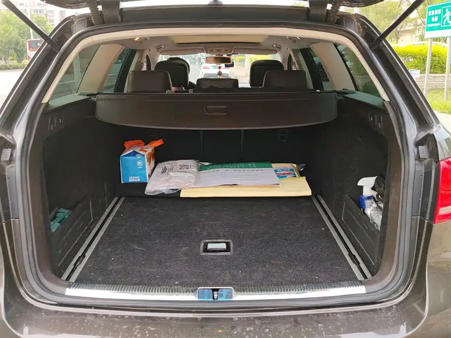 Volkswagen Magotan 2015