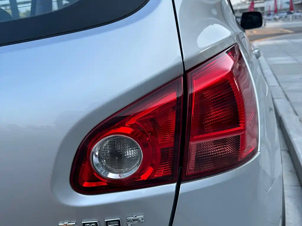 Nissan Qashqai 2013 — фото 10