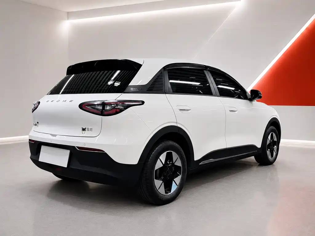 Geely Galaxy Starwish 2024 — фото 7