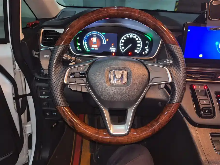 Honda Odyssey 2022 — фото 15