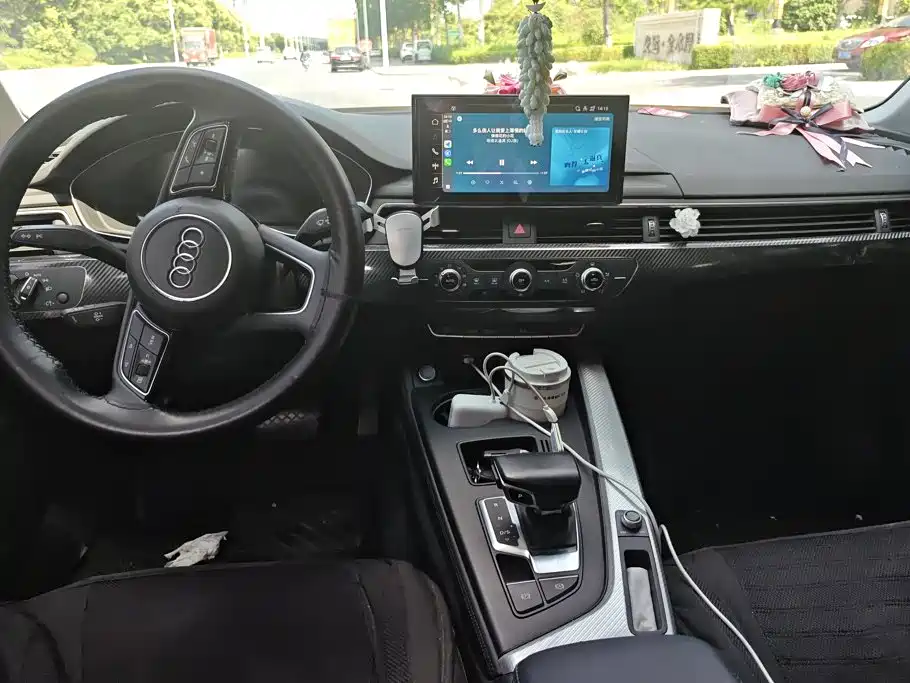 Audi A4L 2021 — фото 12
