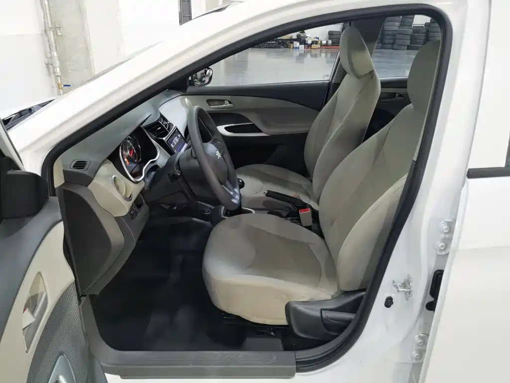Chevrolet Sail 2016 — фото 10