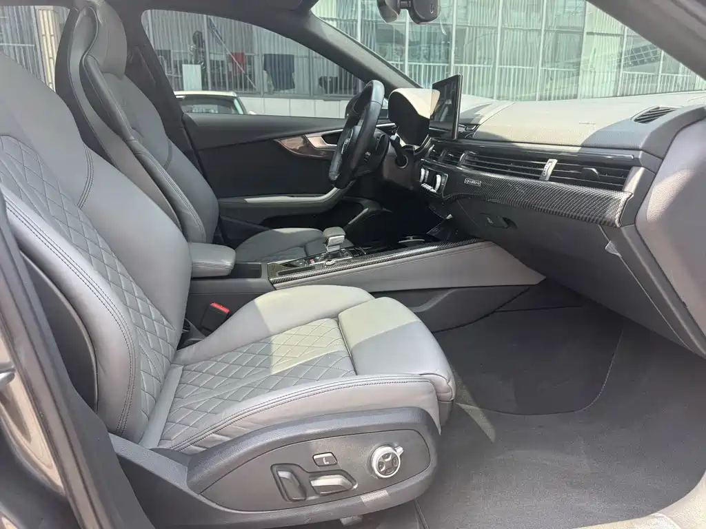 Audi S4 2020