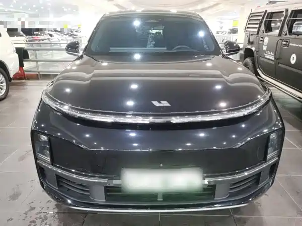 Li Auto L8 2023