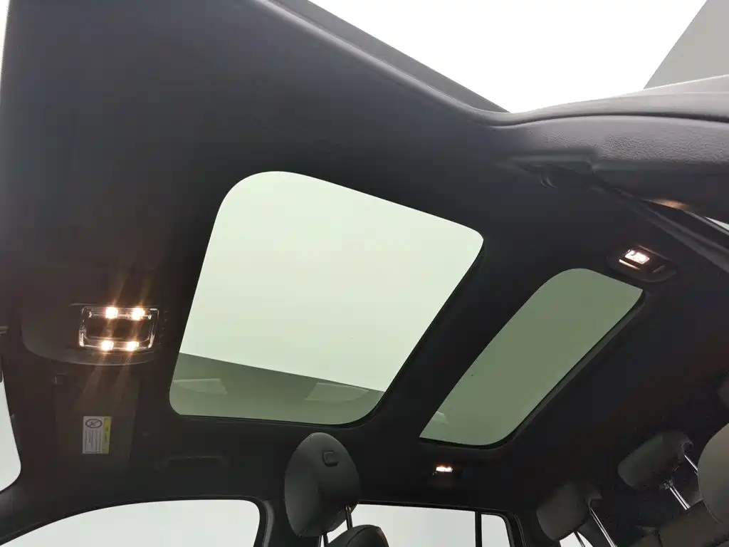 Mercedes-Benz GLB 2023 — фото 14