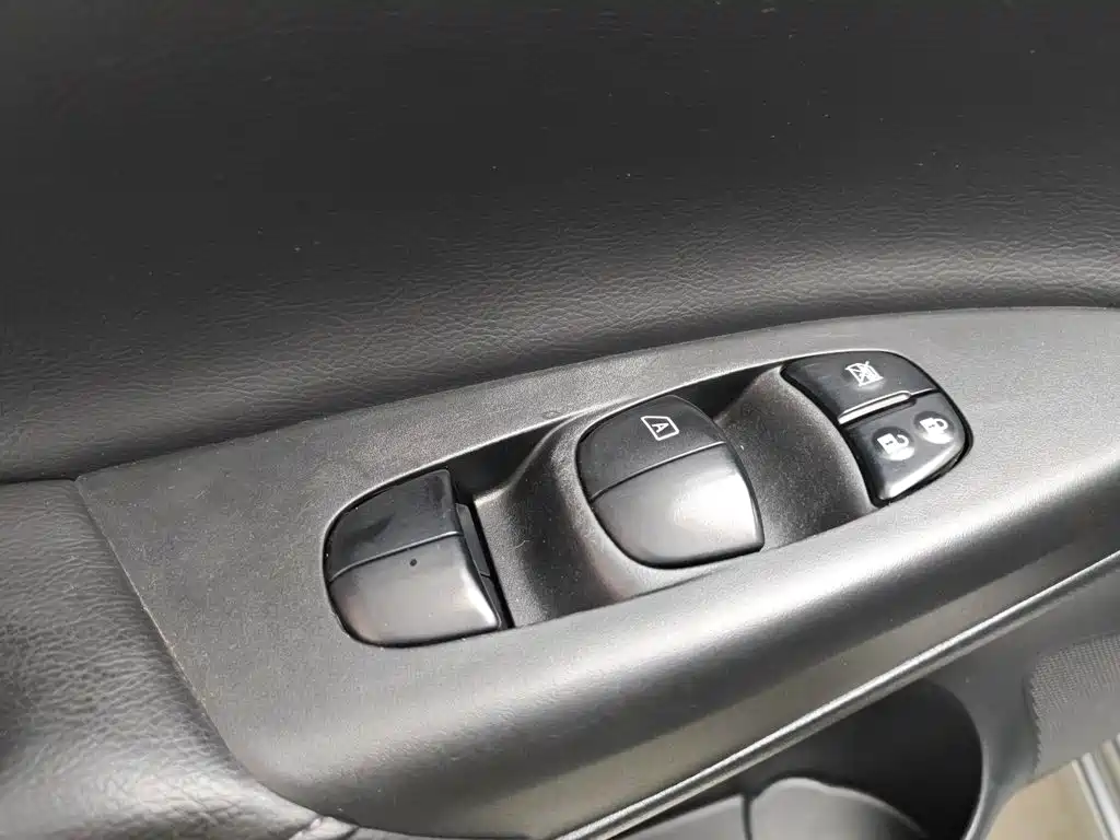 Nissan Sylphy 2020 — фото 9