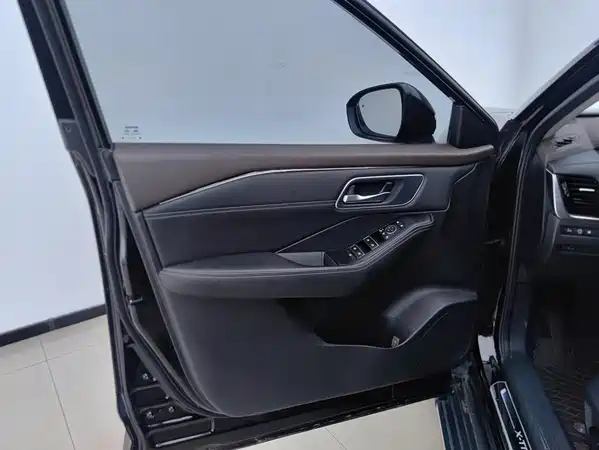 Nissan X-Trail 2021