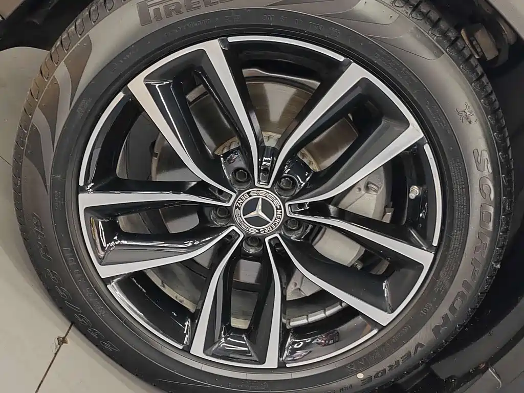Mercedes-Benz GLC 2020 — фото 19