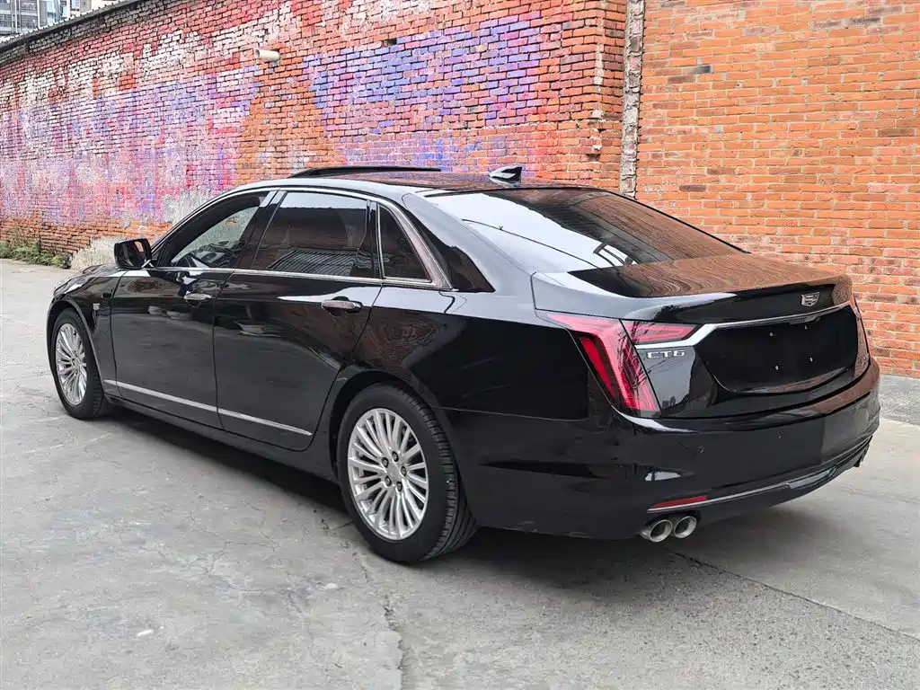 Cadillac CT6 2021 — фото 5
