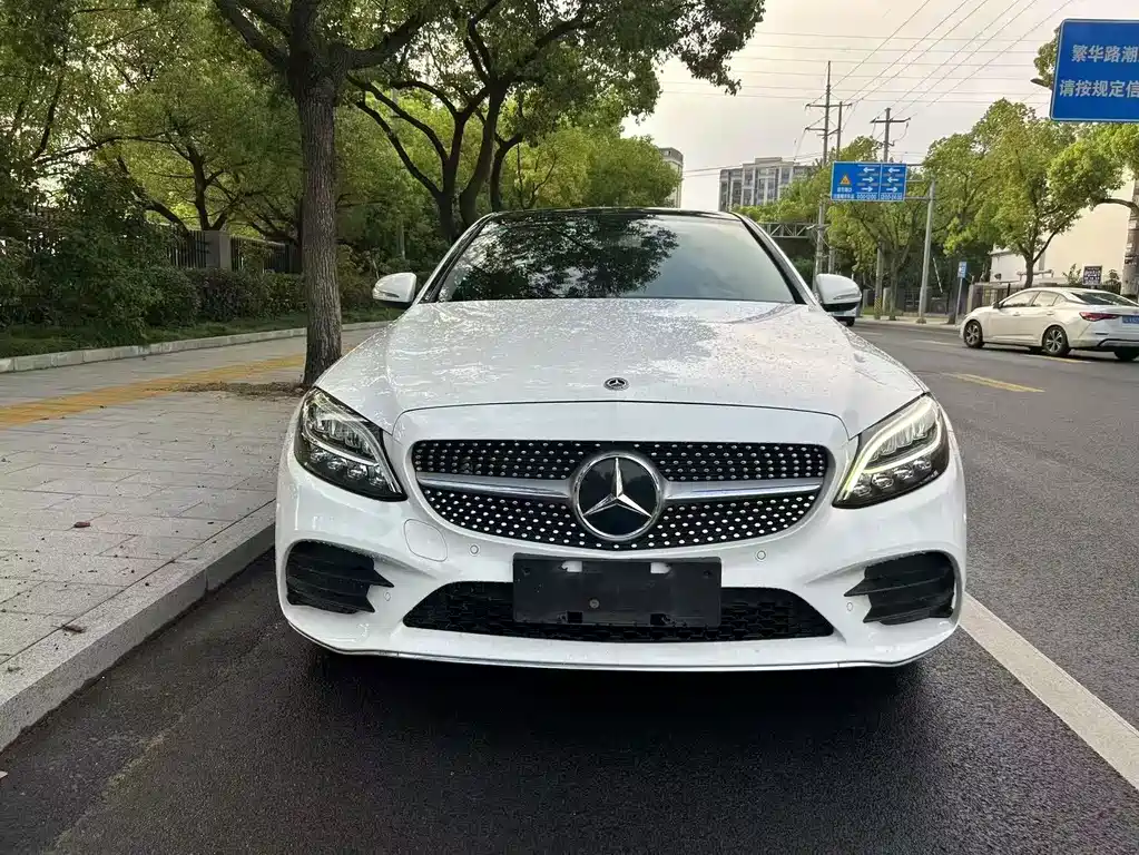 Mercedes-Benz C-Class 2019 — фото 1