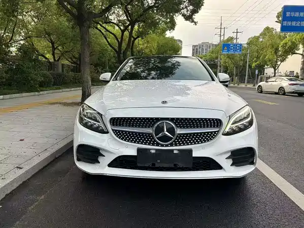 Mercedes-Benz C-Class 2019