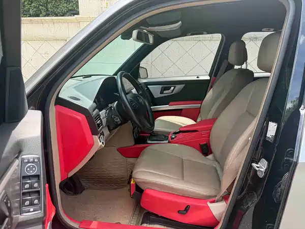 Mercedes-Benz GLK-Class 2012