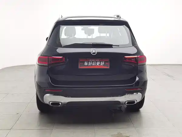 Mercedes-Benz GLB 2023