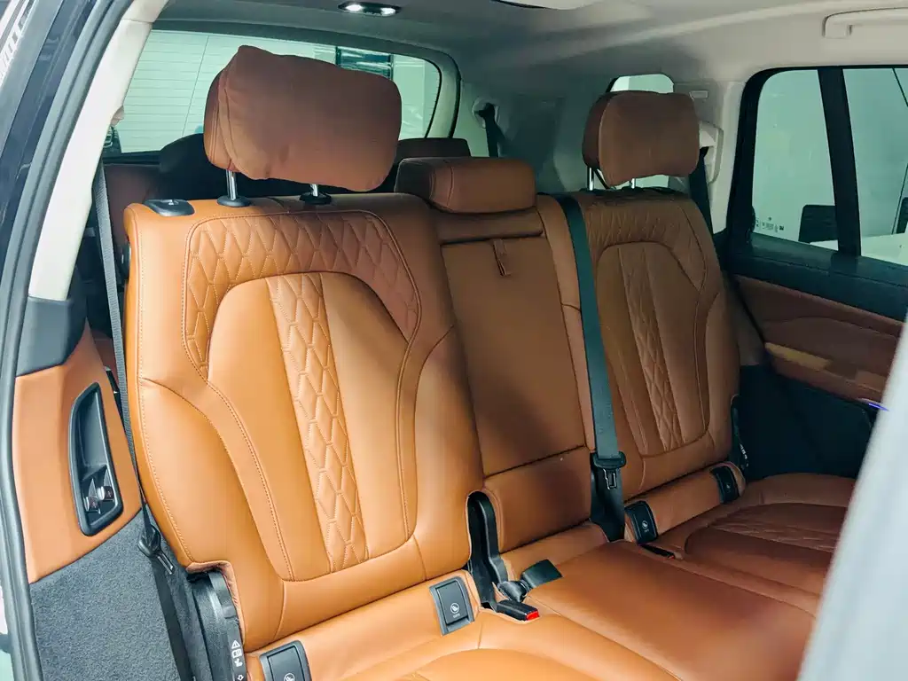 BMW X7 2023 — фото 16