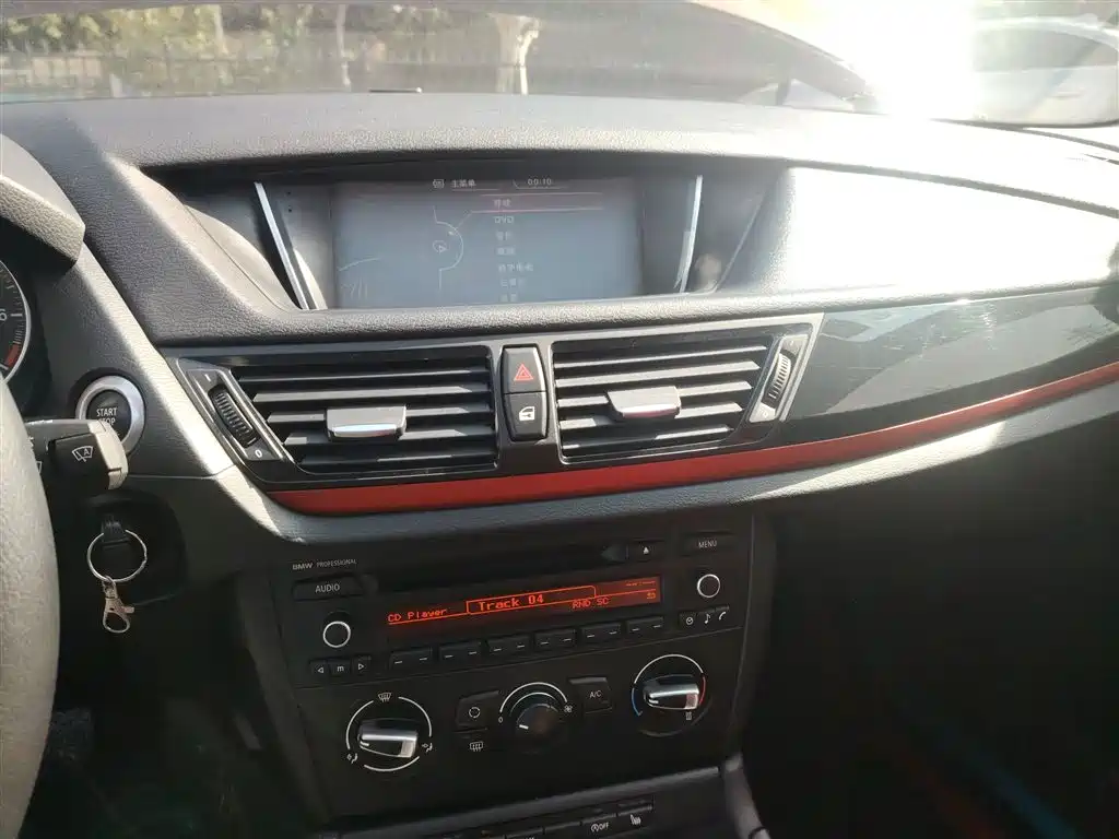 BMW X1 2016 — фото 10