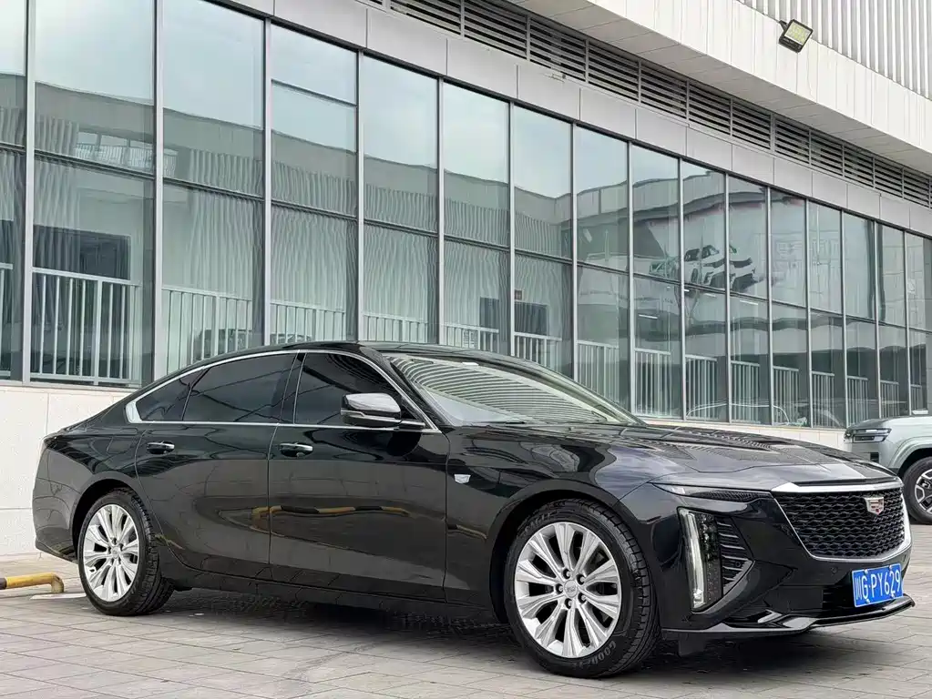 Cadillac CT6 2026 — фото 3