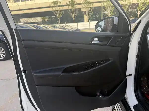 Hyundai Tucson 2016
