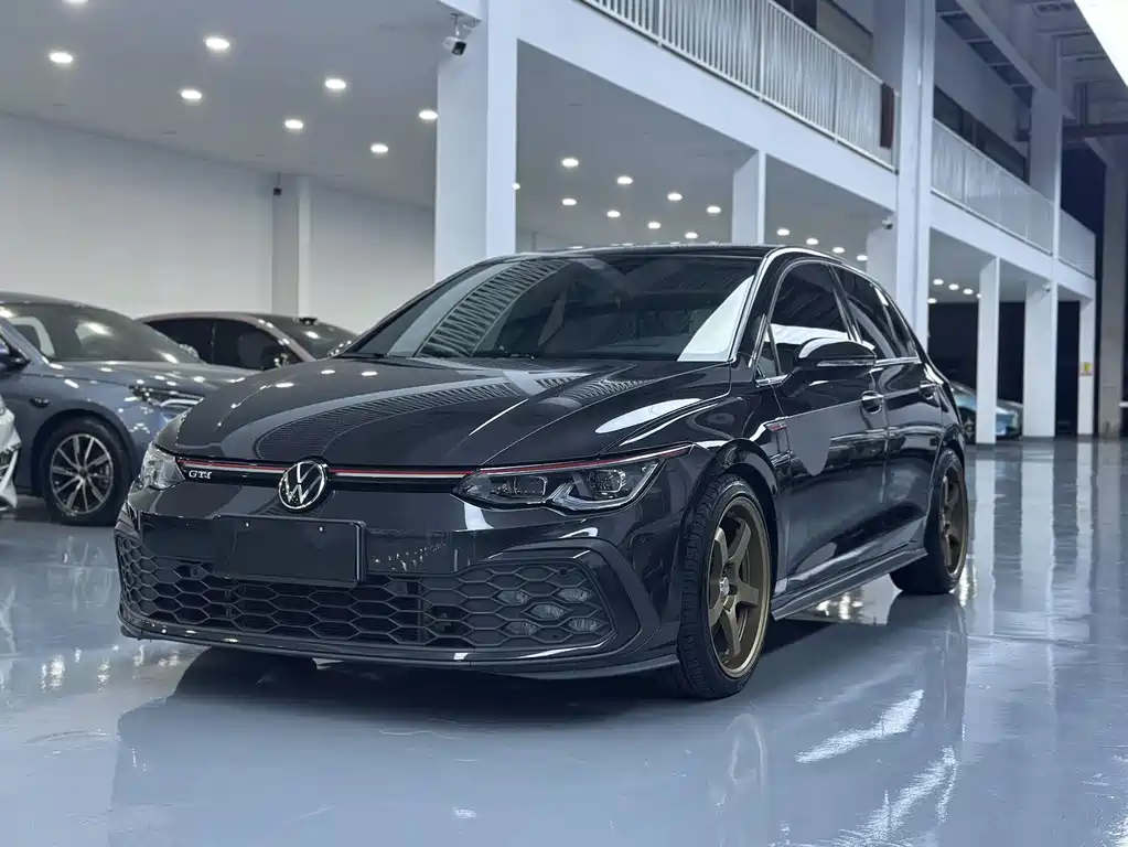 Volkswagen Golf GTI 2023