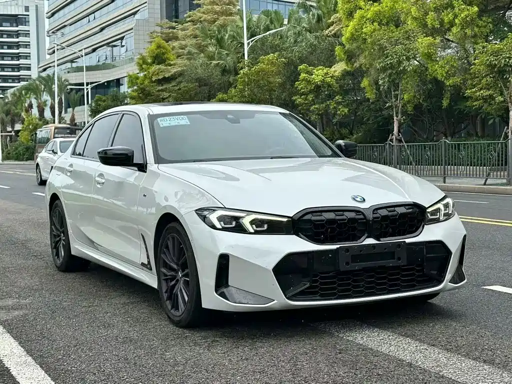 BMW 3 Series 2023