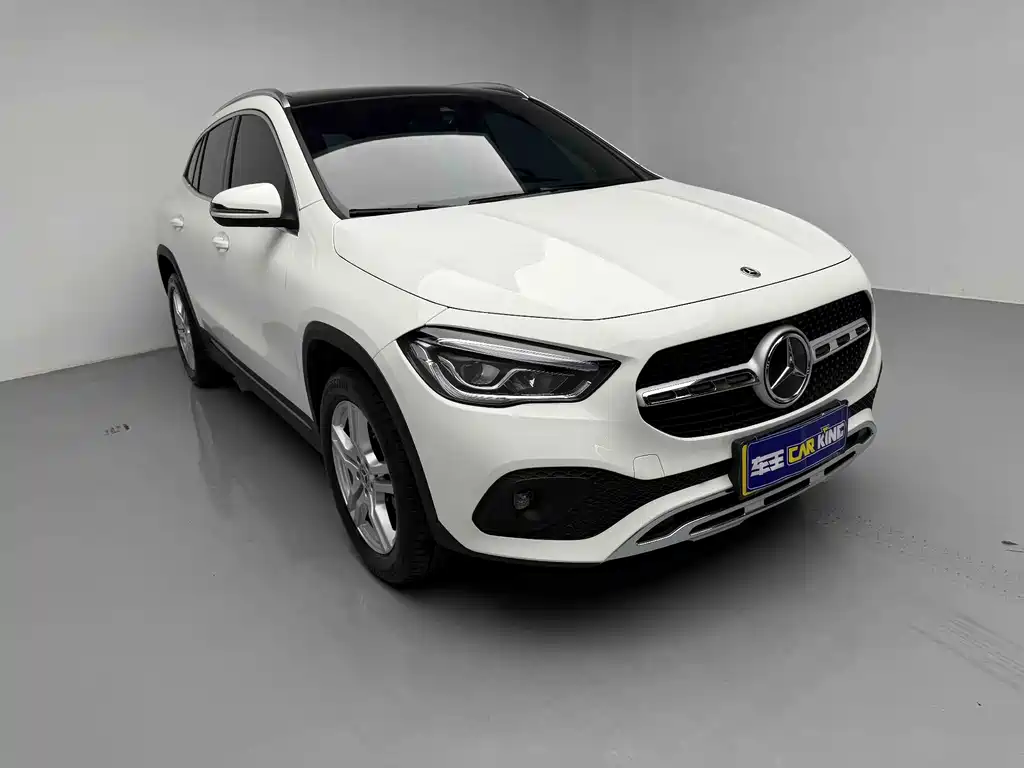 Mercedes-Benz GLA 2023