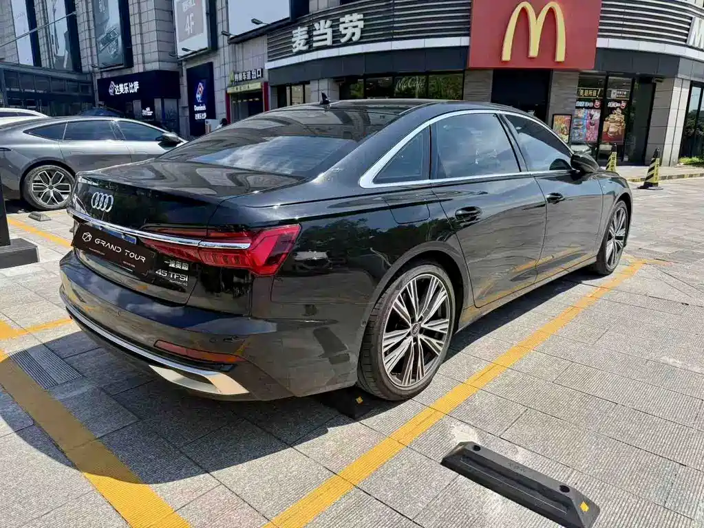 Audi A6L 2024
