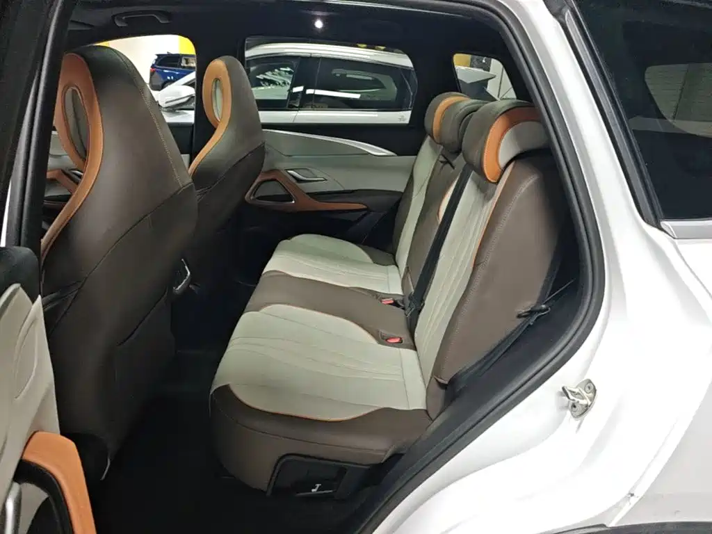 BYD Song Pro New Energy 2023 — фото 17