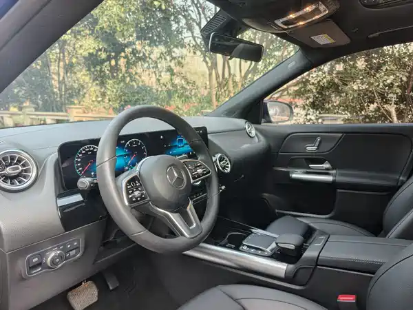 Mercedes-Benz GLA 2020