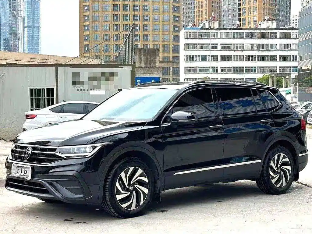 Volkswagen Tiguan L 2025 — фото 3
