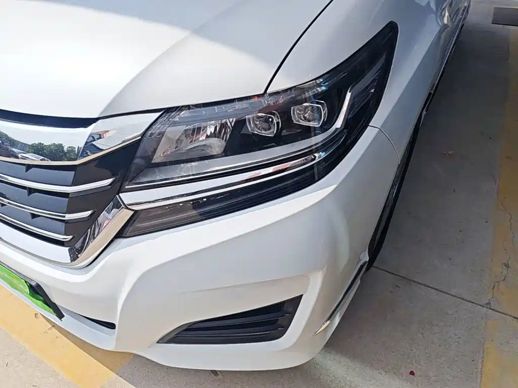 Honda Elysion 2018 — фото 24