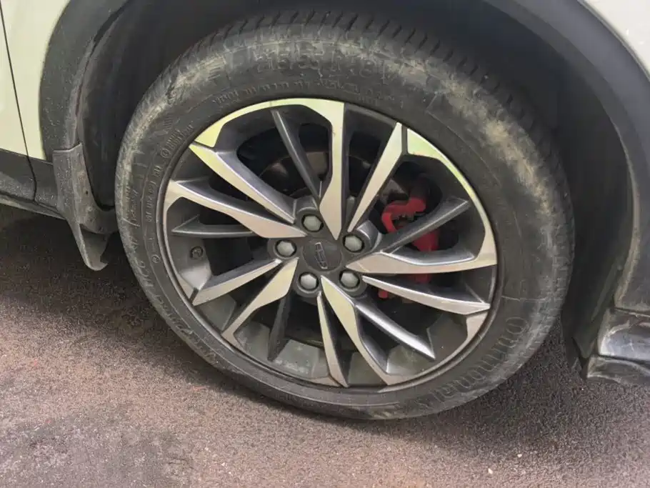 Geely Binyue 2019